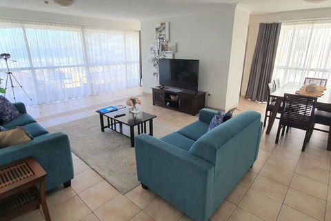 Surfers Chalet - Tourism Gold Coast 4