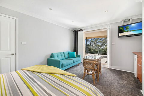 Forresters Beach Bed & Breakfast - Tourism Gold Coast 5