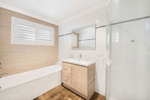 Forresters Beach Bed & Breakfast - Tourism Gold Coast 7