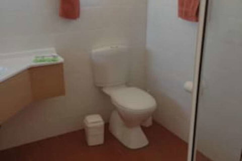 Tenterfield Golf Club Fairways Lodge - Tourism Gold Coast 5