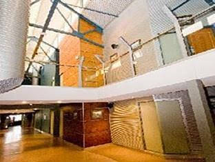 Global Backpackers Central - Tourism Gold Coast 1