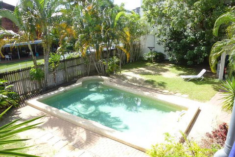 Lazy Duck Hostel - Tourism Gold Coast 7