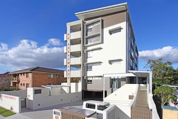P A Apartments - Tourism Gold Coast 0