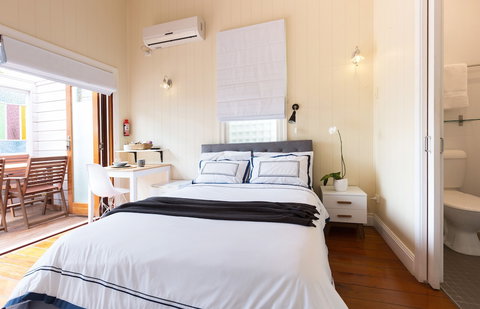 99 Kirkland Bed & Breakfast - Tourism Gold Coast 5