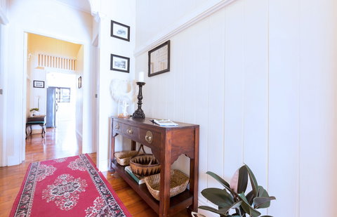 99 Kirkland Bed & Breakfast - Tourism Gold Coast 2