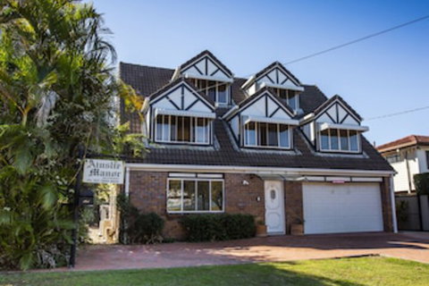 Ainslie Manor B&B - Tourism Gold Coast 0