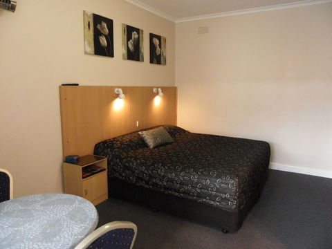 Albury Clifton Motel - Tourism Gold Coast 2