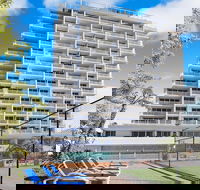 Elouera Tower Beachfront Apartments - Tourism Gold Coast