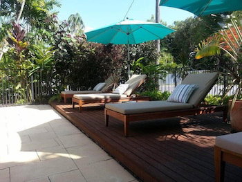 Clifton Sands Holiday Apartments - Tourism Gold Coast 4