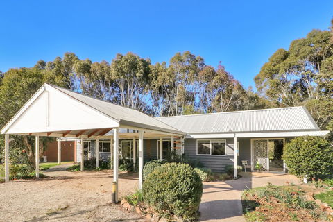 All Seasons Mansfield - Tourism Gold Coast 0