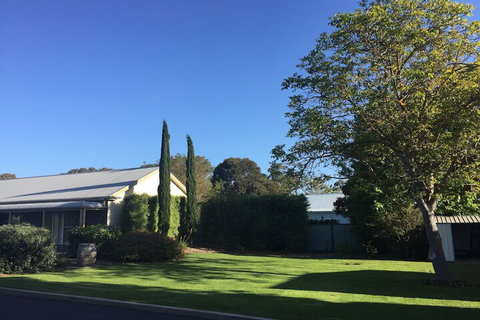Alexander Cameron Suites - Tourism Gold Coast 1