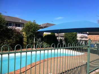 Denman Motor Inn - Tourism Gold Coast 2