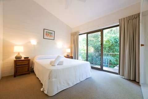 Caralina Court - Tourism Gold Coast 1