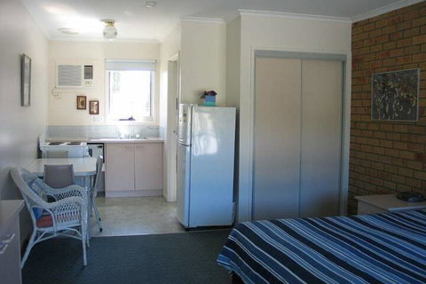 Balnarring Village Motor Inn - Tourism Gold Coast 5