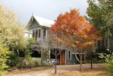 Oak Tree Lodge - Tourism Gold Coast 0