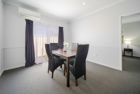 Roma Inland Motor Inn - Tourism Gold Coast 3