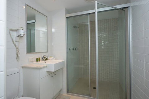 Cabarita Lake Apartments - Tourism Gold Coast 6