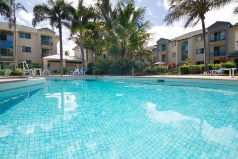 Pacific Place Apartments - Tourism Gold Coast 3