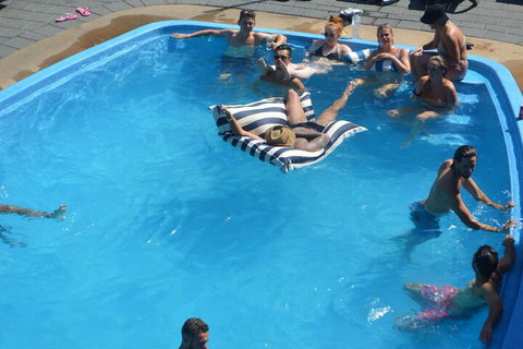 Youth Shack Backpackers - Hostel - Gold Coast 5