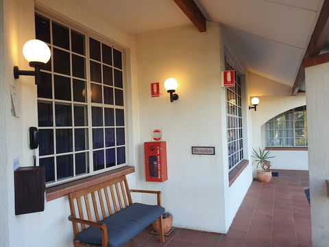 McNevin's Warwick Motel - Tourism Gold Coast 0