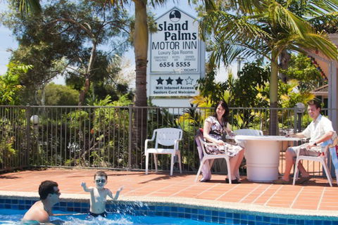 Island Palms Motor Inn - Tourism Gold Coast 3