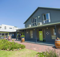 Dunsborough Beachouse YHA Hostel - Tourism Gold Coast