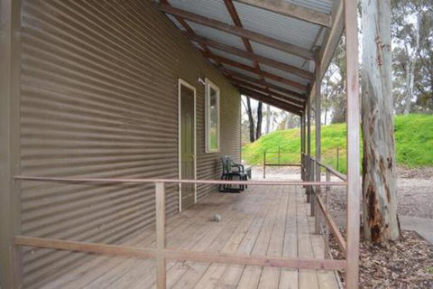 Bendigo Bush Cabins - Tourism Gold Coast 6