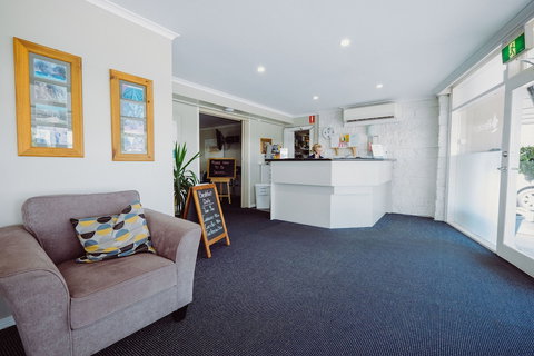 Artesian Spa Motel - Tourism Gold Coast 5
