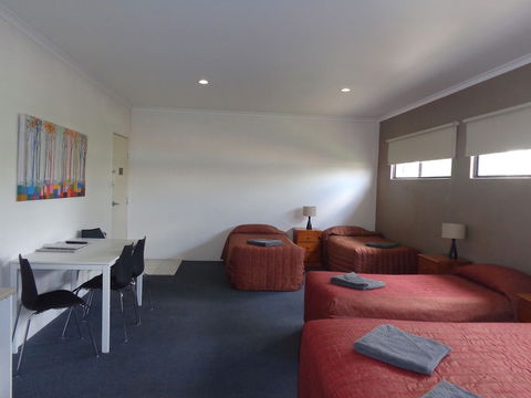 Artesian Spa Motel - Tourism Gold Coast 6