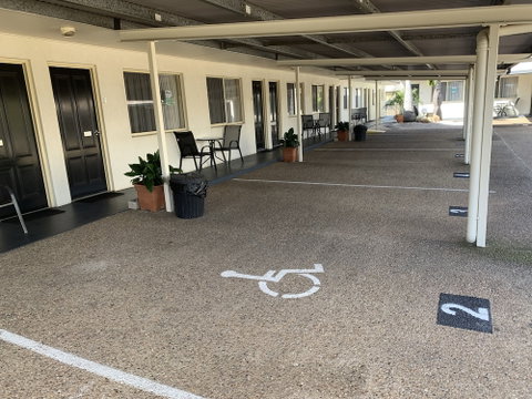 Silo Motor Inn - Tourism Gold Coast 4