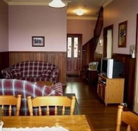 Pemberton Old Picture Theatre Holiday Apartments - Tourism Gold Coast
