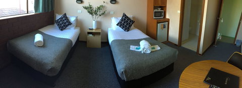 Nowra Motor Inn - Tourism Gold Coast 6