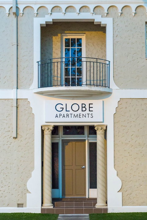 Globe Apartments - Gold Coast 3