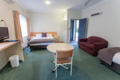 Jasmine Lodge Motel - Tourism Gold Coast 6