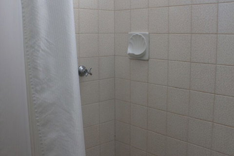 Aromet Motor Inn - Tourism Gold Coast 3