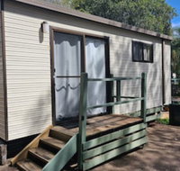 Shady Willows Holiday Park  YHA - Gold Coast