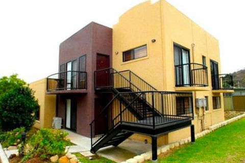 Amberoo Apartments Tamworth - Tourism Gold Coast 0