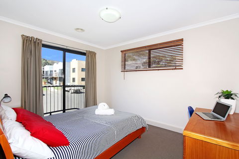 Amberoo Apartments Tamworth - Tourism Gold Coast 5