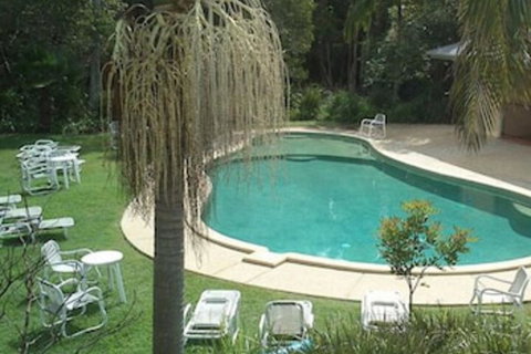 Treetops Lakeside Guesthouse - Tourism Gold Coast 0