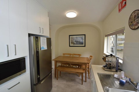 Bobuck 3B - Gold Coast 3