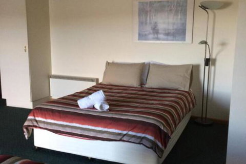 Glengarry 1 - Gold Coast 2