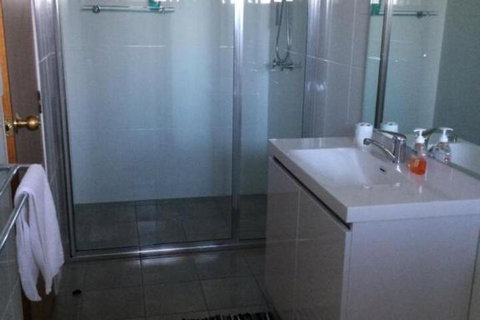 Glengarry 1 - Gold Coast 7