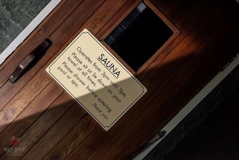 Attunga Alpine Lodge And Apartments - Tourism Gold Coast 4