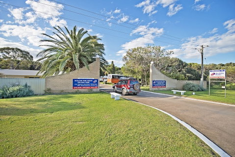 Acclaim Pine Grove Holiday Park - Tourism Gold Coast 0