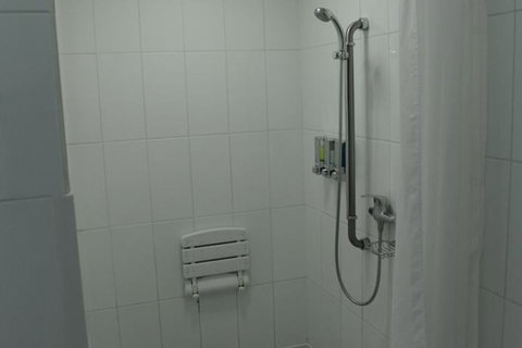 Norwood House Motel & Reception Centre - Tourism Gold Coast 3
