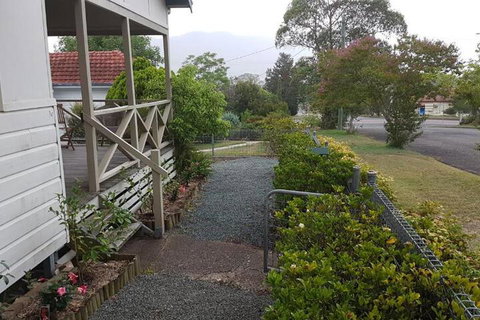 16 Gregson Silky Oaks - Gold Coast 5