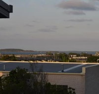 Gladstone Heights Executive Apartments - Tourism Gold Coast