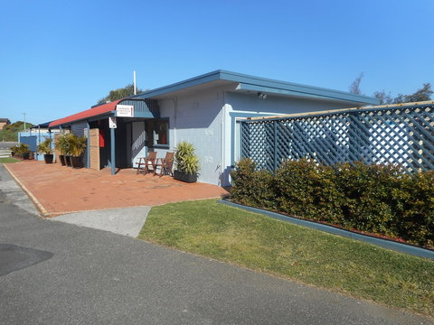 Two Shores Holiday Village - Gold Coast 6