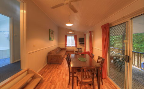 BIG4 Bungalow Park On Burrill Lake - Tourism Gold Coast 4