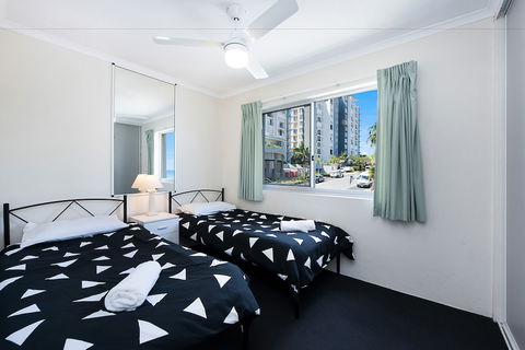 Joanne Apartments - Tourism Gold Coast 5